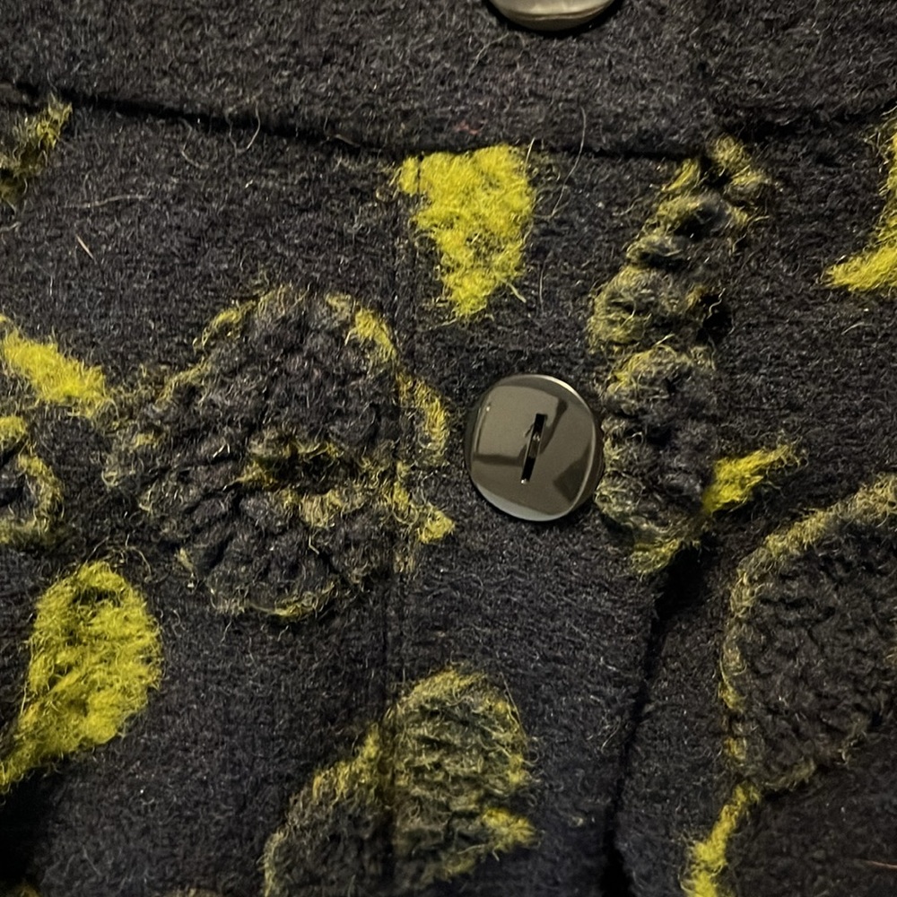 Elegant Navy and Green Floral Women's Coat - Picture 2 of 7